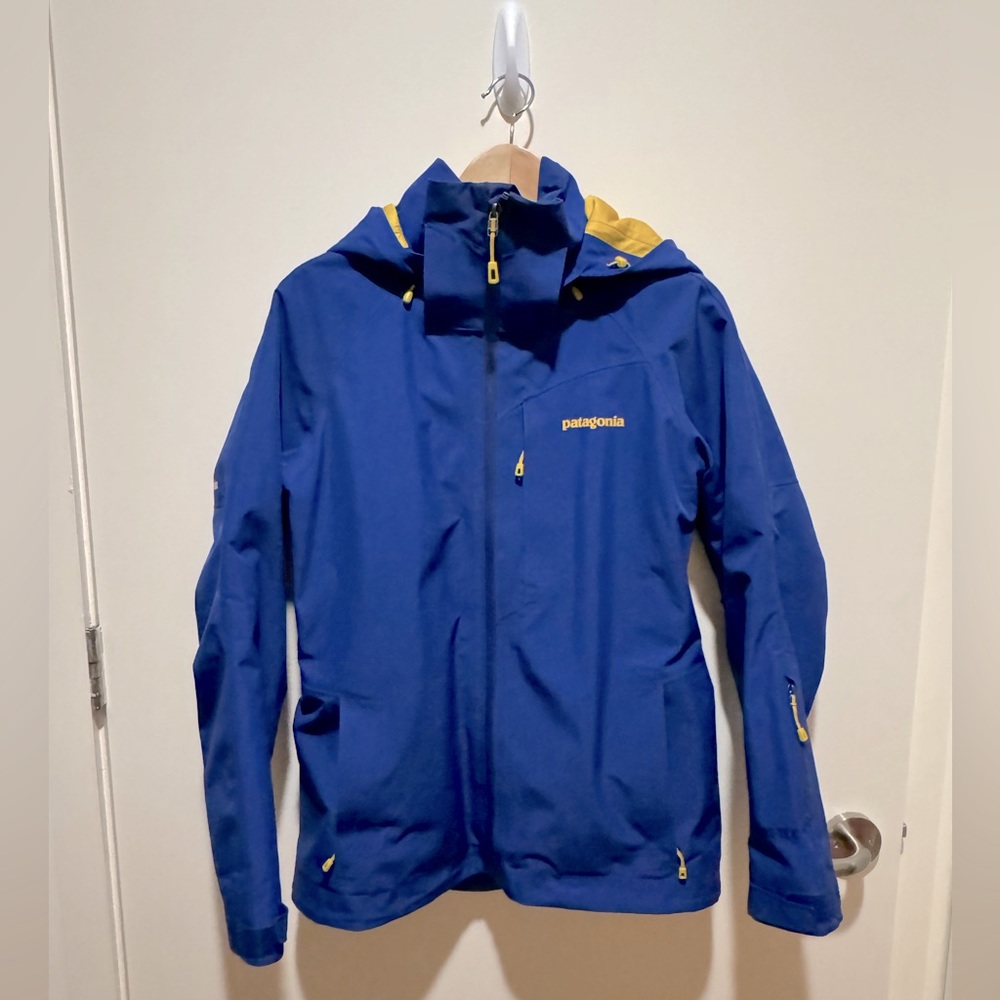 Patagonia Insulated Goretex Powderbowl Jacket in Blue, Size Small